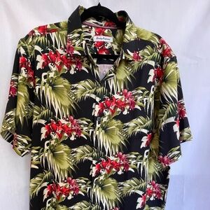 Mens Tommy Bahama Button down shirt